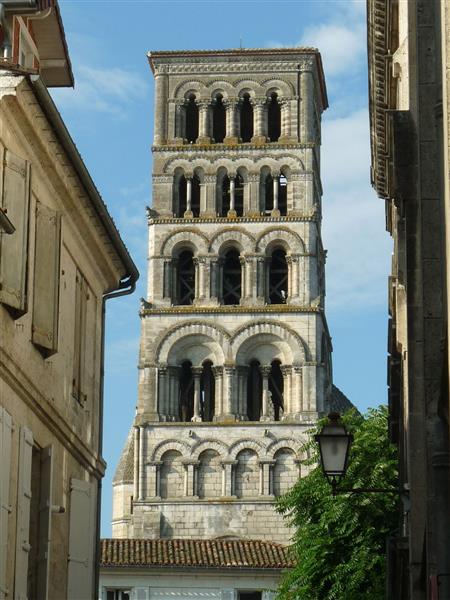 Дзвіниця собору Ангулем, Шаранта, Франція, 1110 - 1128 - Романська архітектура