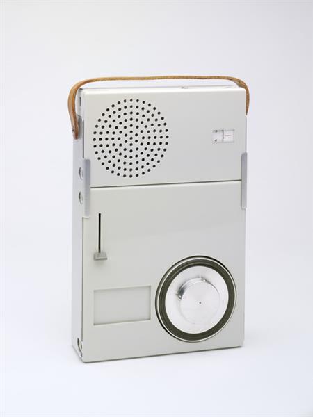 Braun Portable Record Player, 1959 - Дитер Рамс