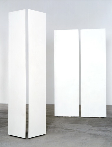 Untitled (Triangular Columns), 1965 - Мері Корсе