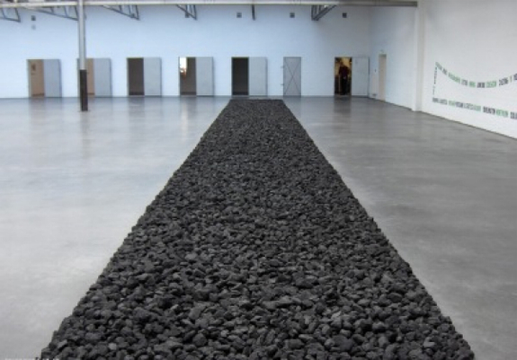Bolivian Coal Line, 1992 - Richard Long